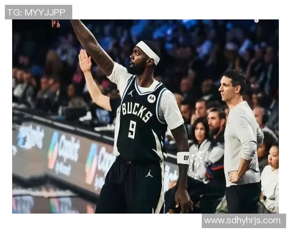 火箭旧将三双库兹马轰31分，布朗30+3+3难救主，雄鹿14分反转绿军